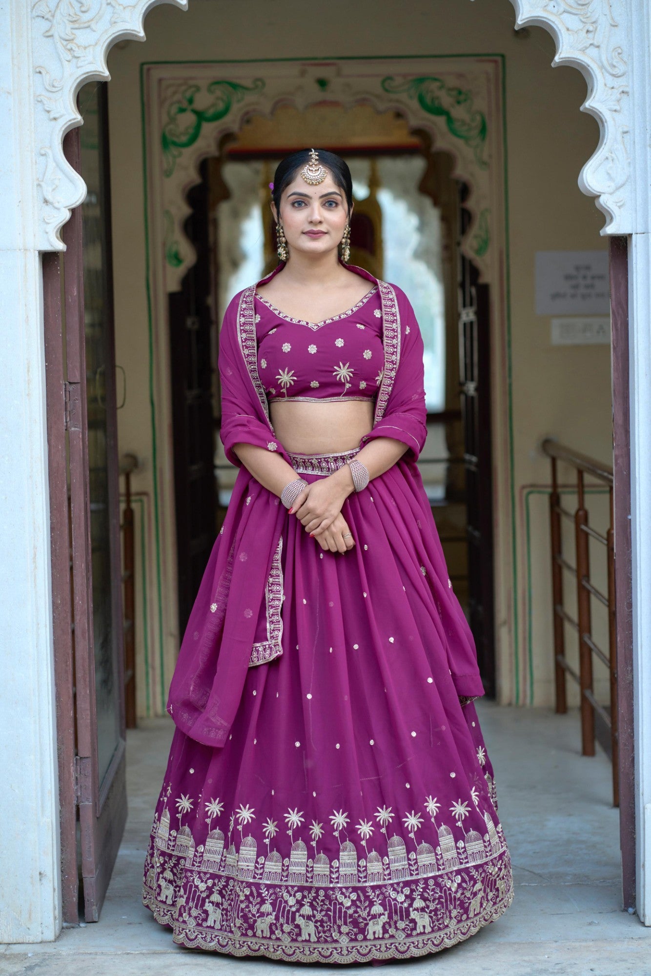 Elegant Embroidered Georgette Lehenga Set with Dupatta