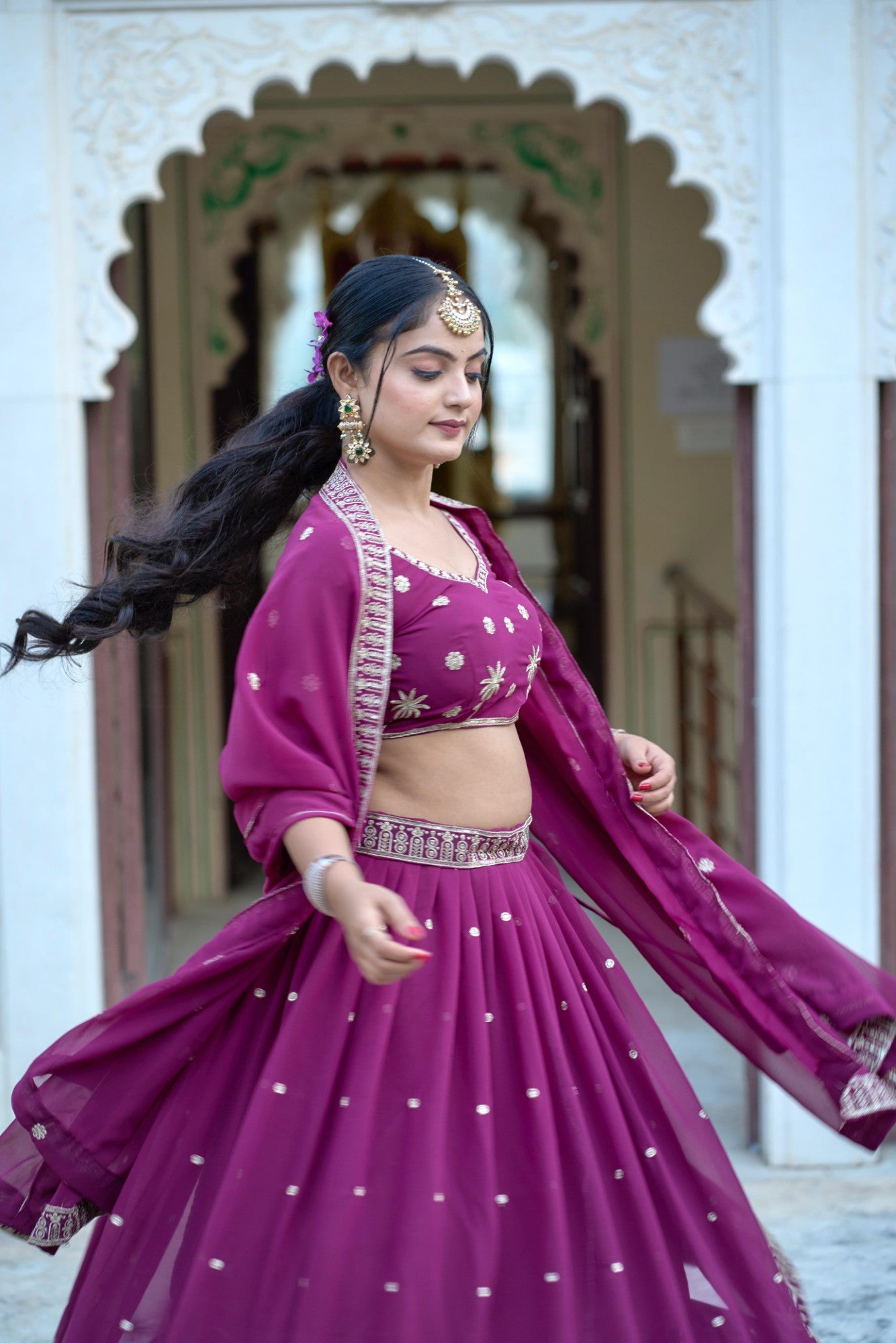 Elegant Embroidered Georgette Lehenga Set with Dupatta