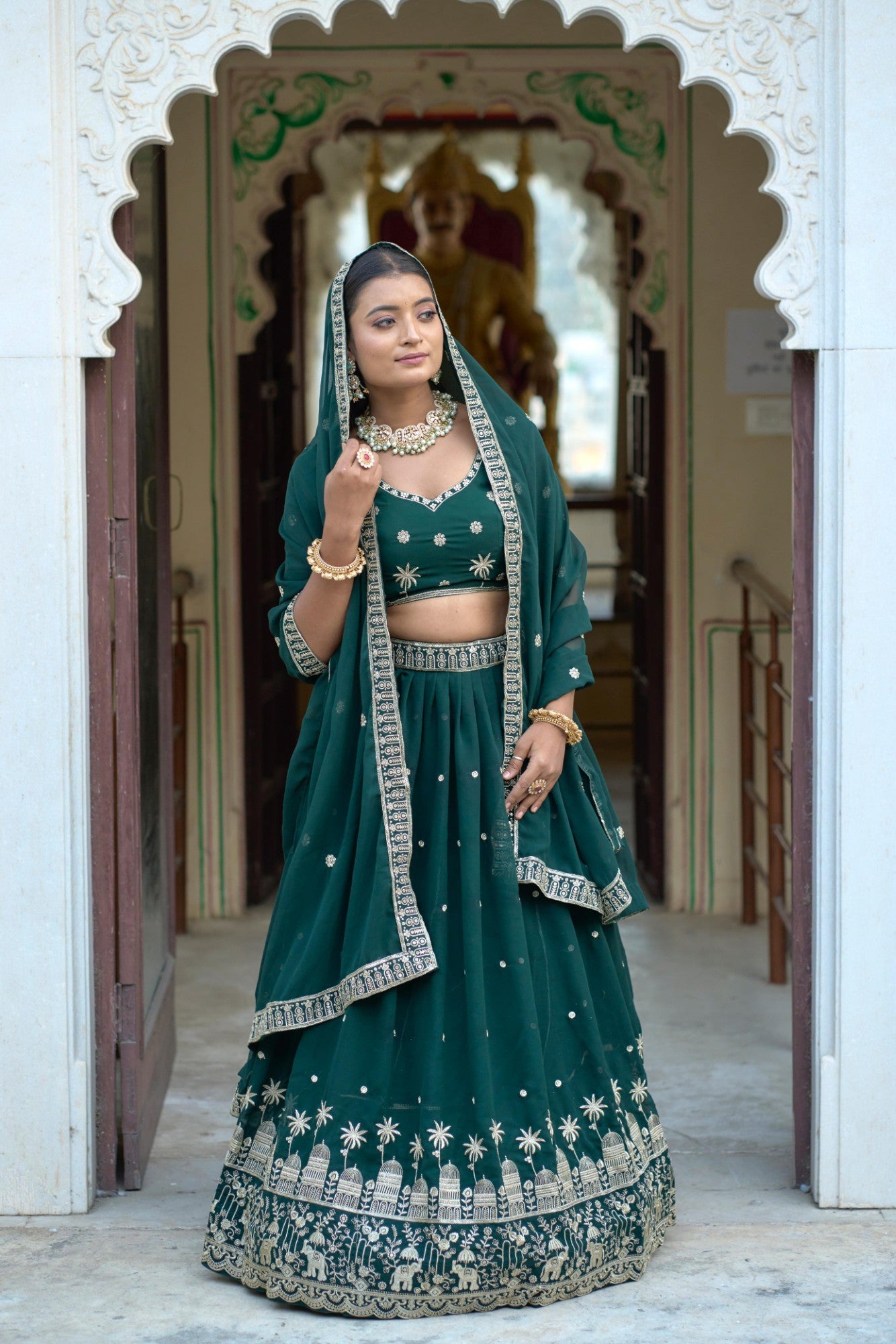 Elegant Embroidered Georgette Lehenga Set with Dupatta