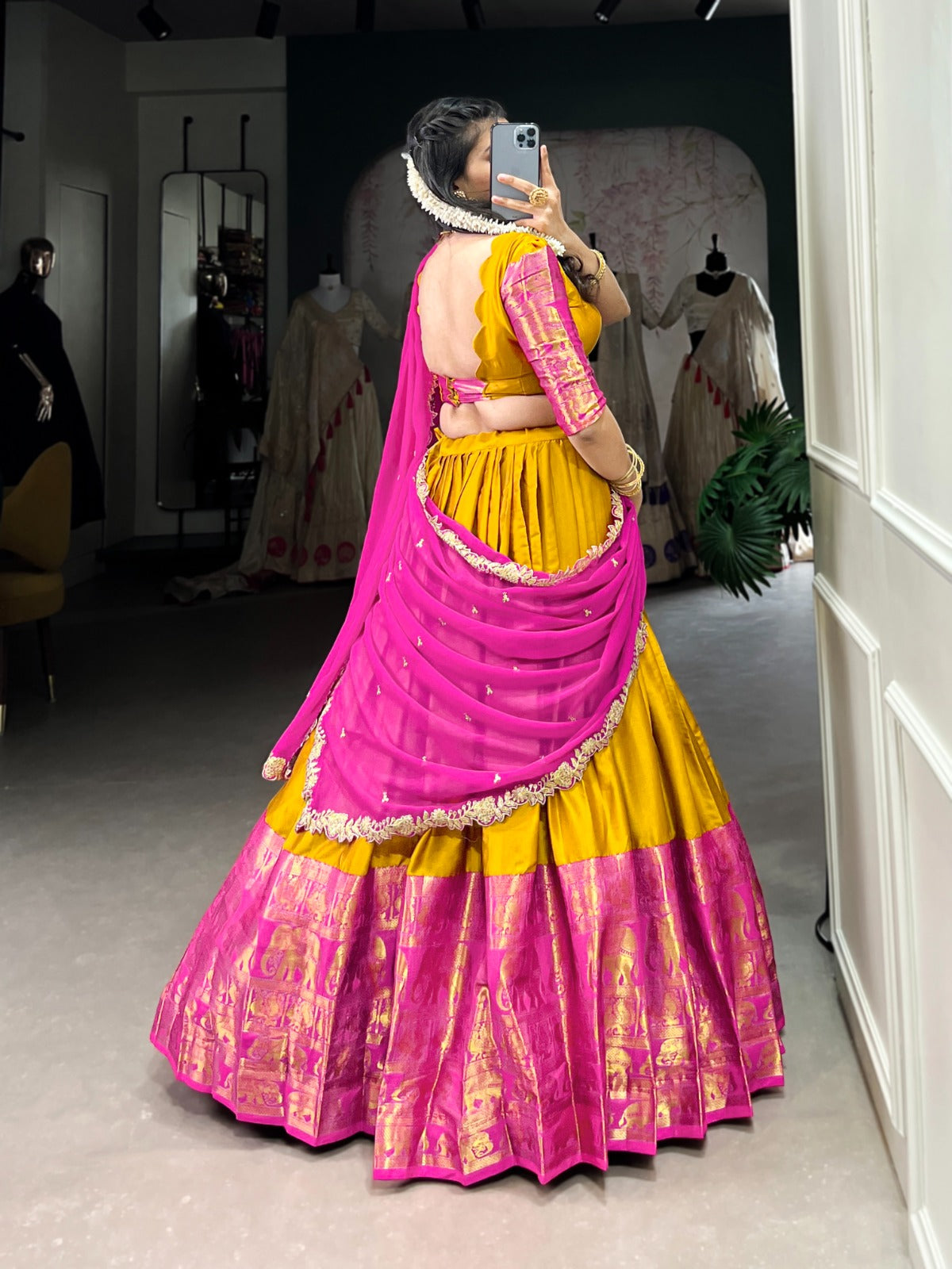 Indian Ethnic Narayan Pattu Lehenga Choli with Georgette Dupatta
