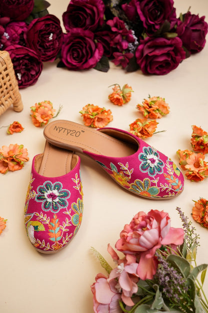 Handcrafted Floral Embroidered Ethnic Jutti for Women's Traditional sandal Juttis