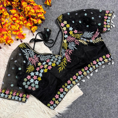 Readymade Sweetheart Neck Embroidered Blouse with Stylish Kodi Latkan